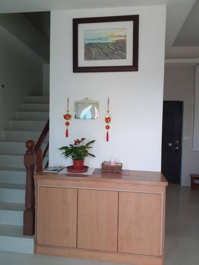 Lu He Feng Homestay Wujie Buitenkant foto
