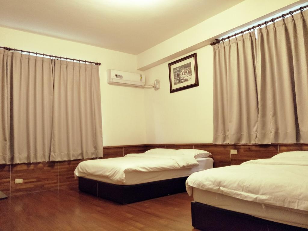 Lu He Feng Homestay Wujie Buitenkant foto