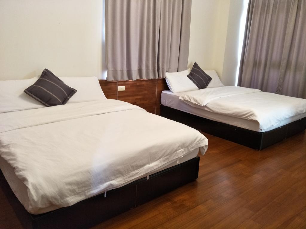 Lu He Feng Homestay Wujie Buitenkant foto