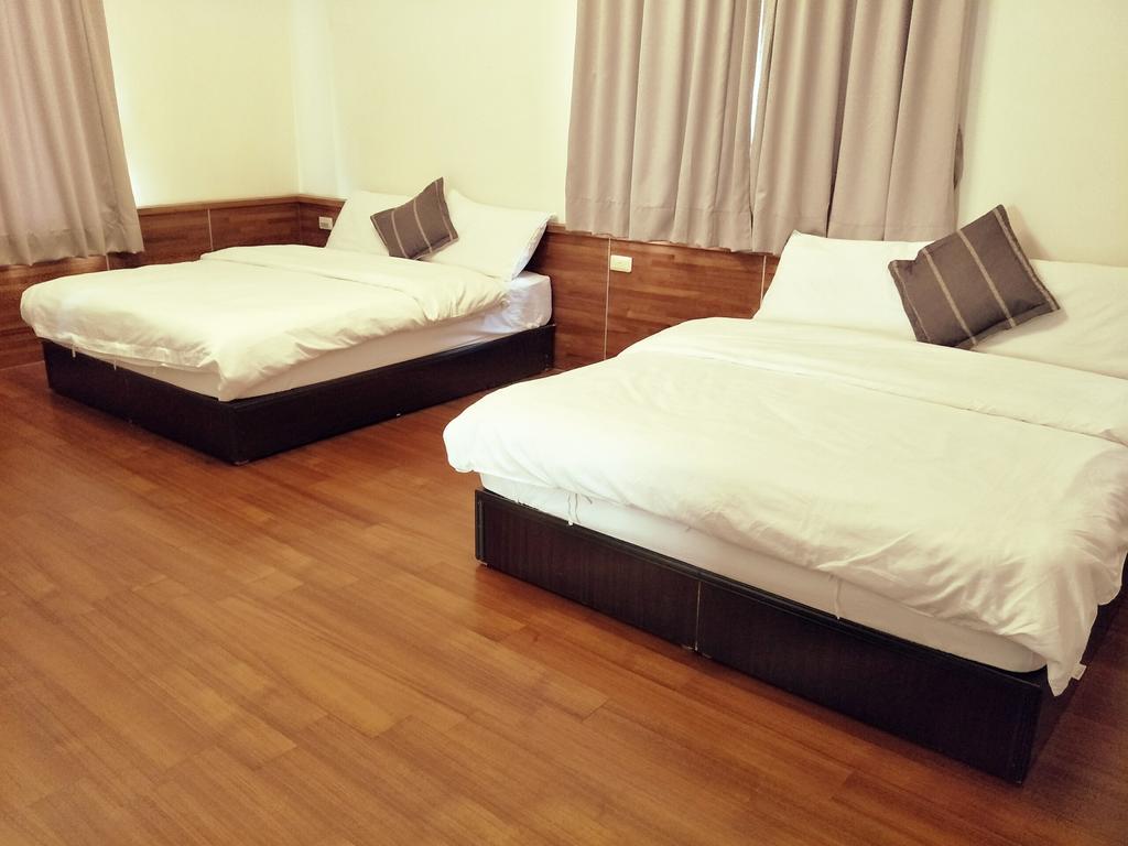 Lu He Feng Homestay Wujie Buitenkant foto
